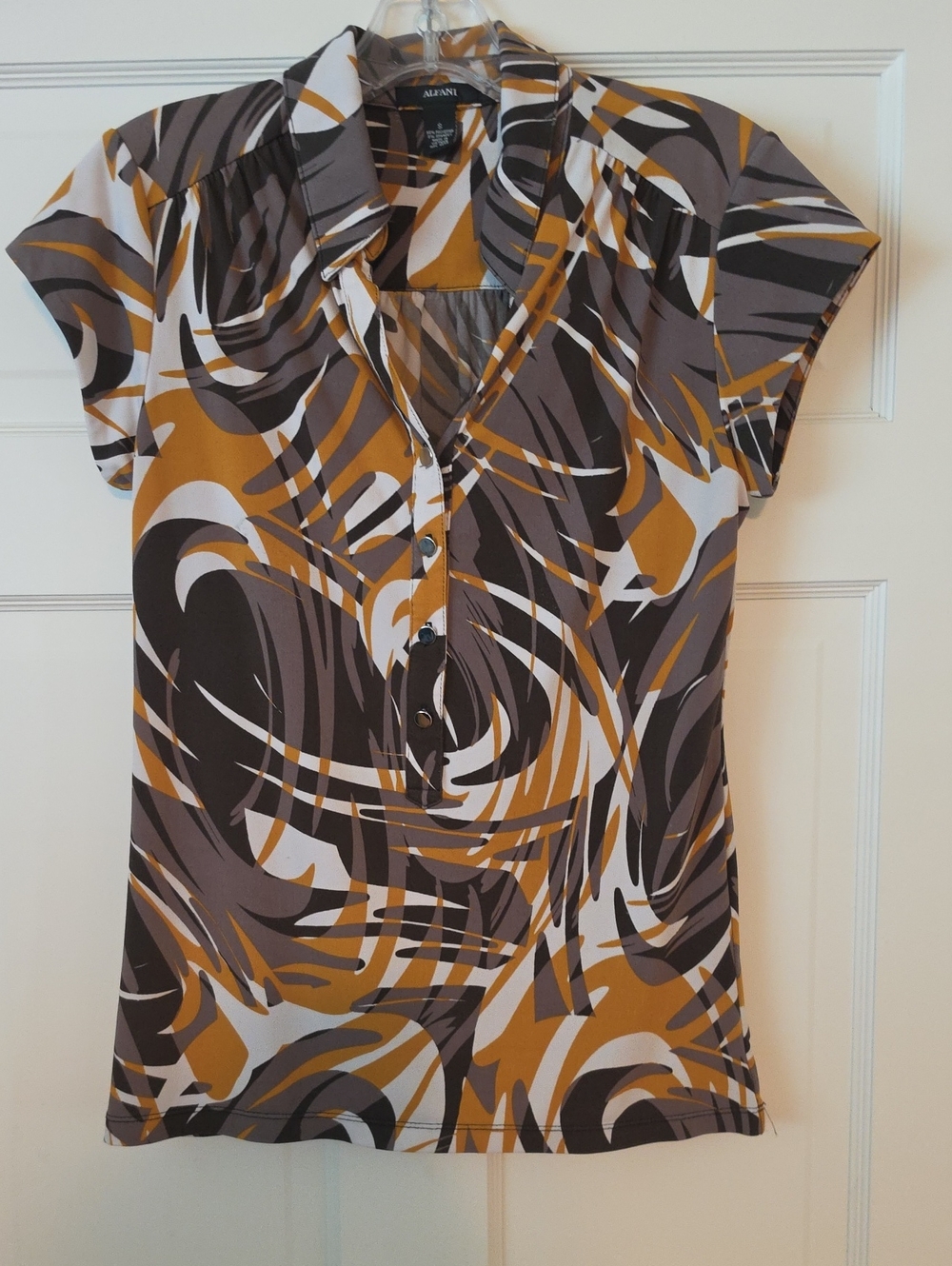 Alfani Mustard, Gray & White Abstract Print Short Sleeve V-Neck Top